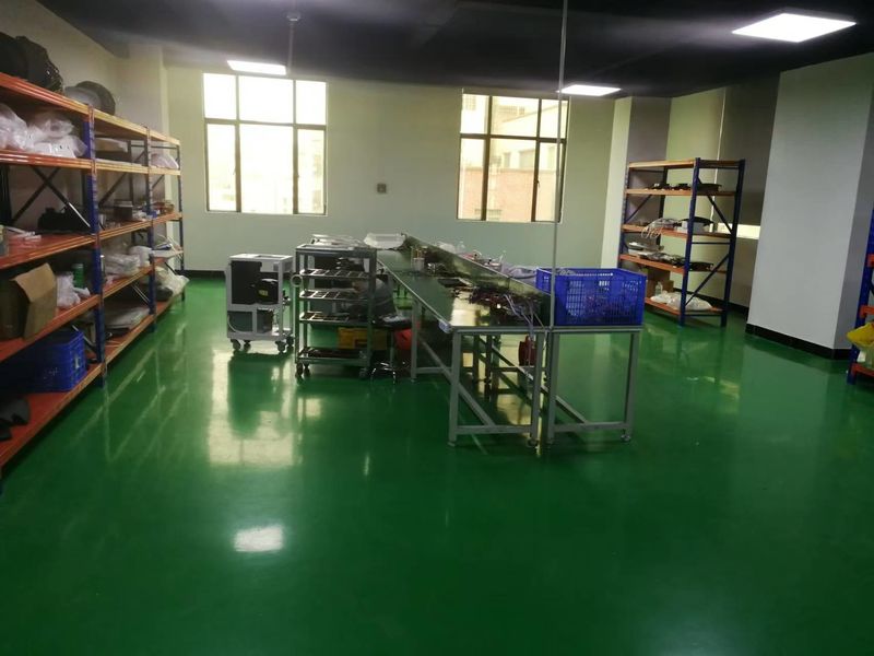 Guangzhou Lizhirun Technology Development Co., Ltd lini produksi produsen